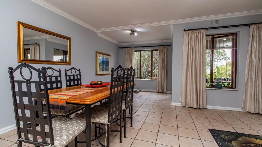 3 Bedroom Property for Sale in Castleton Western Cape